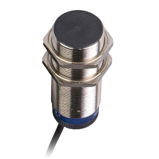 Telemecanique XSAV12373 industrial sensor